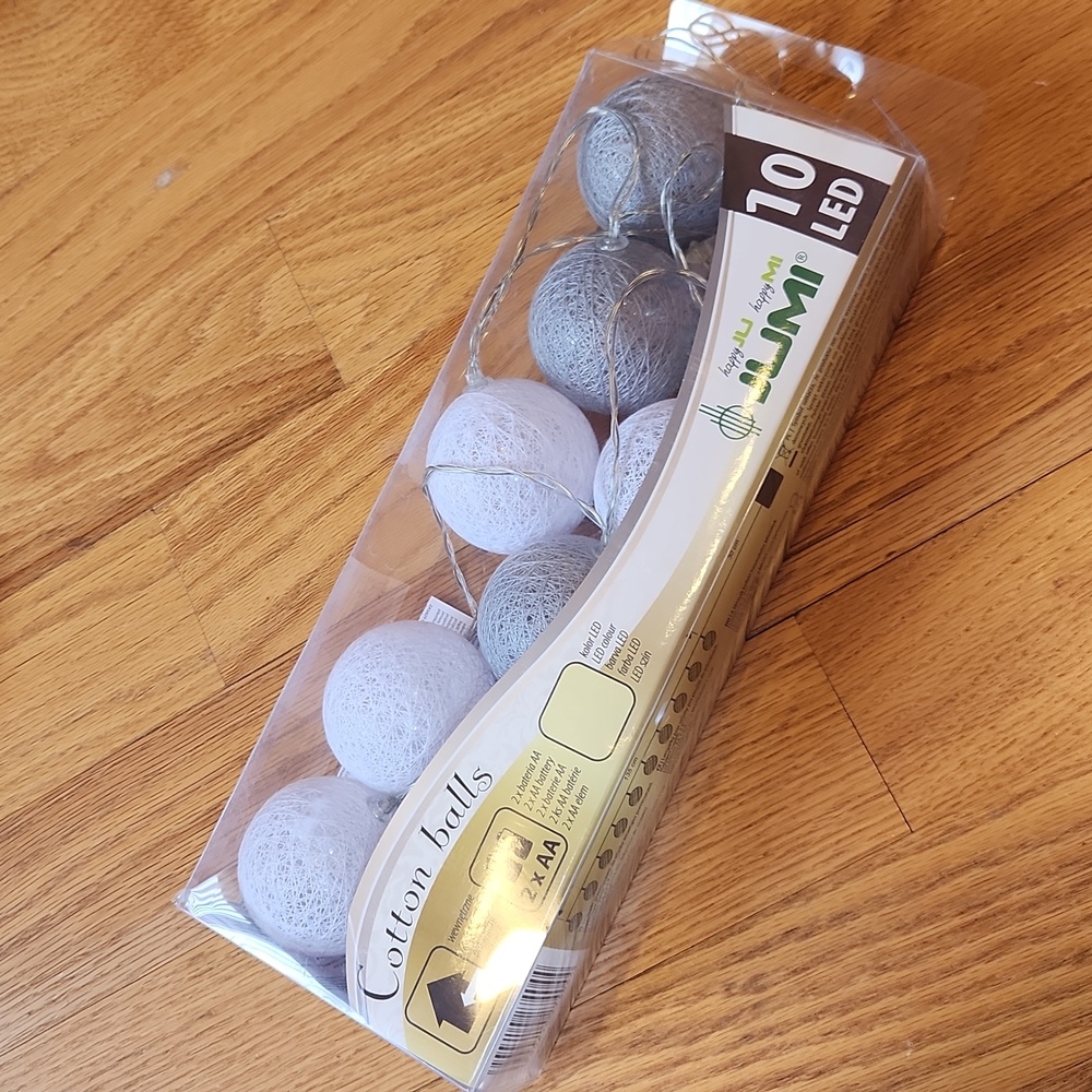 10 led cotton balls white and gray, new